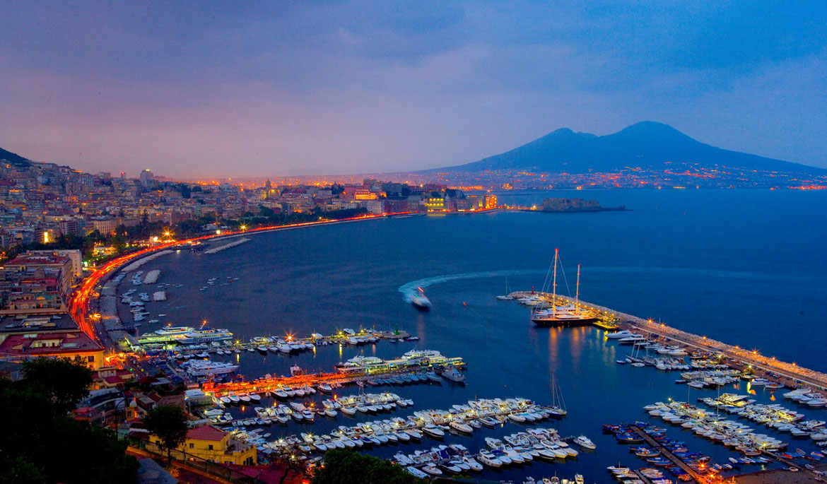 Mappa hotel più romantici di Napoli